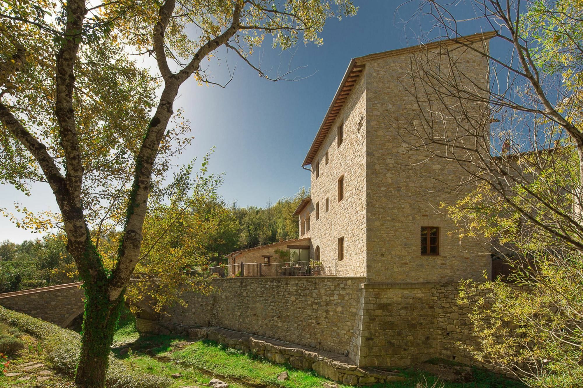 Hotel Le Pozze Di Lecchi Гайоле-ин-Кьянти Экстерьер фото